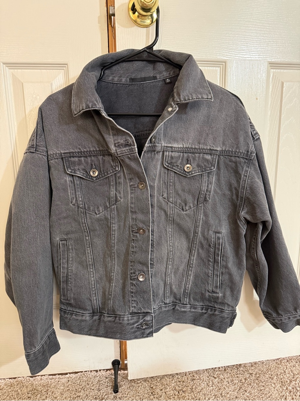 BDG Urban Outfitters XS Oversized Washed Black Denim Jacket